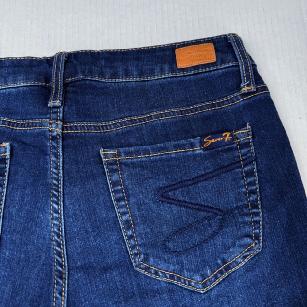 Seven7 Sunset Bermuda Dark Wash Raw Hem Denim Shorts 4 Stretch - Picture 6 of 7